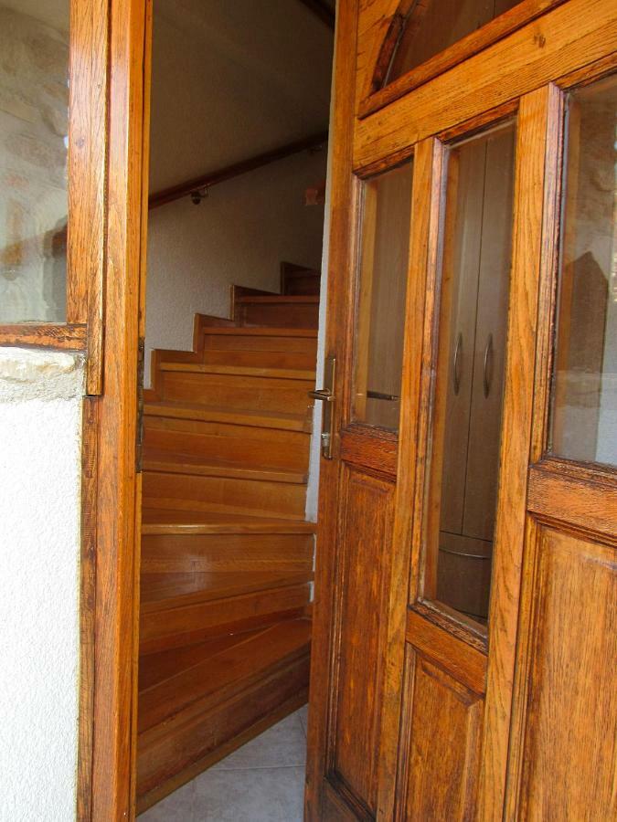 Apartments Branko Стариград-Пакленица Екстериор снимка