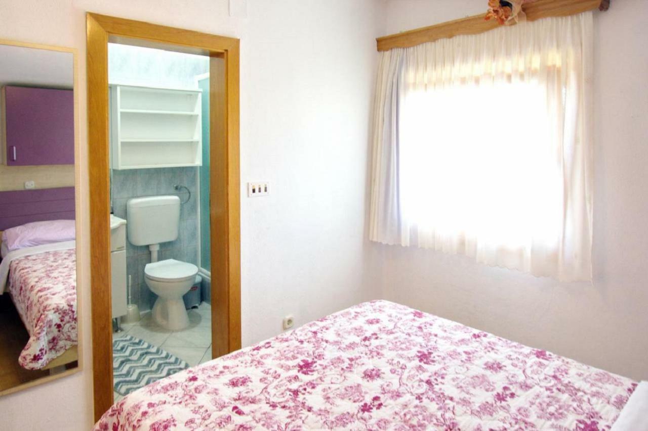 Apartments Branko Стариград-Пакленица Екстериор снимка