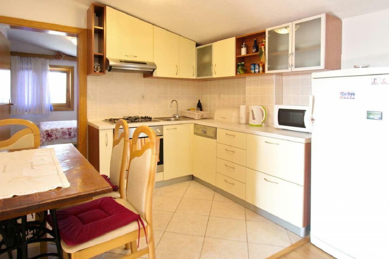 Apartments Branko Стариград-Пакленица Екстериор снимка