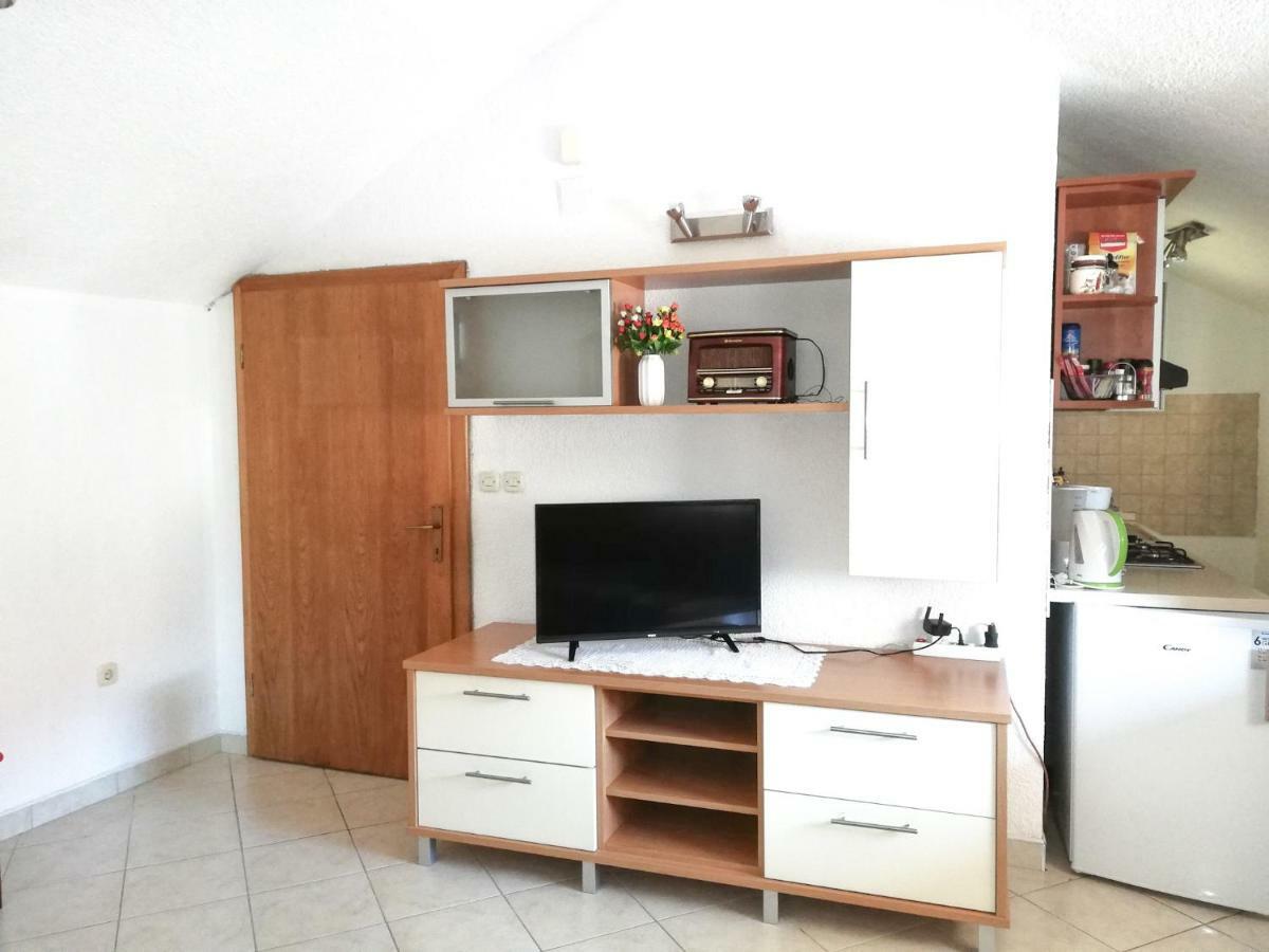 Apartments Branko Стариград-Пакленица Екстериор снимка